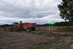 Powiększ zdjęcie: Budowa drogi w Łysej Górze (1)