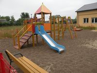 Powiększ zdjęcie: Plac zabaw w miejscowości Kozioł (3)