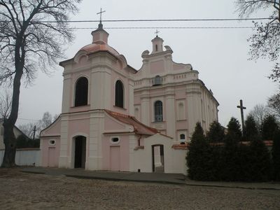 Powiększ zdjęcie: Kościół parafialny w Baranowie (2)